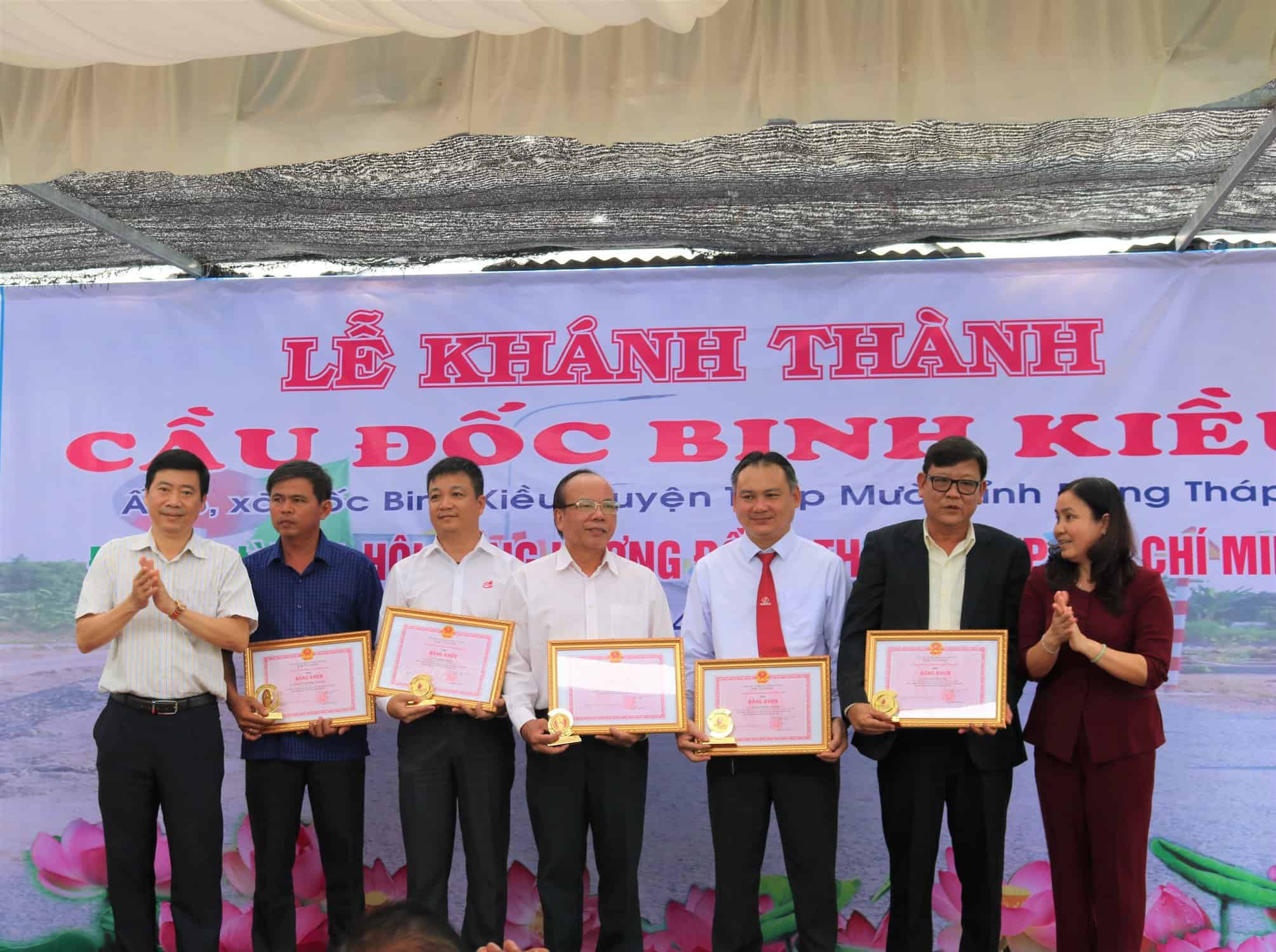 107614617 2996766567089166 8403671345439221807 O